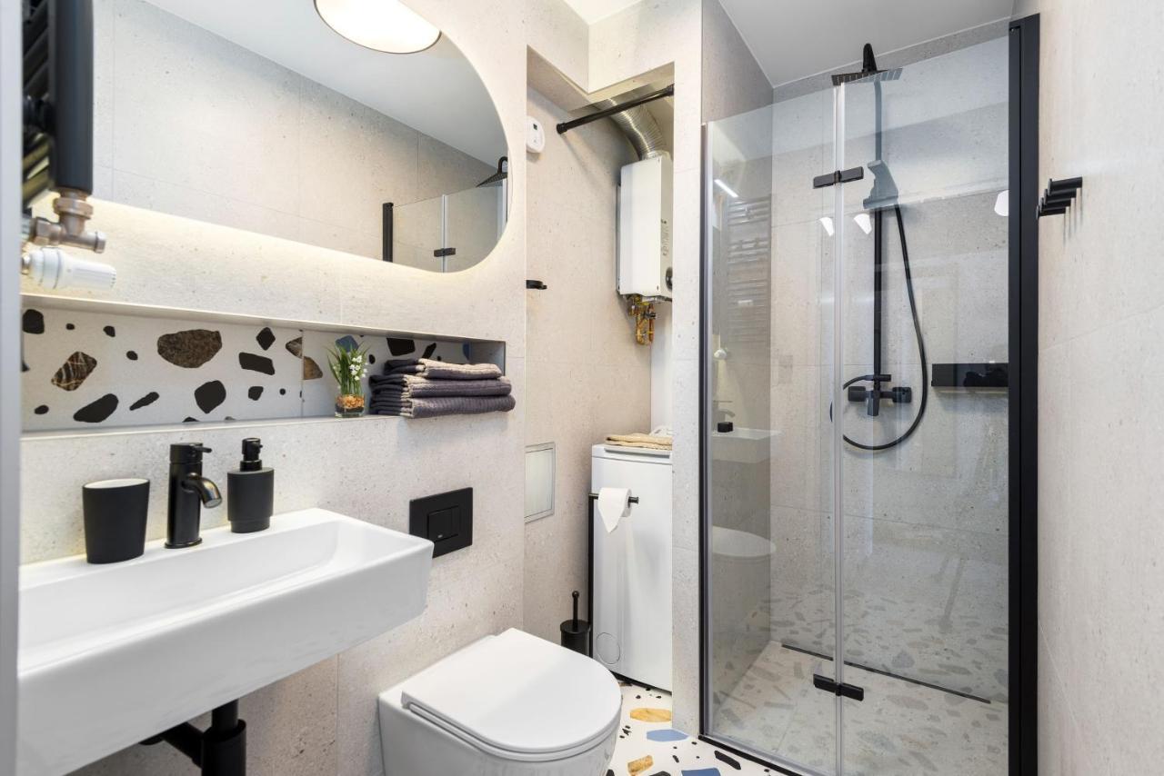 Kairos Apartments - Gwarek - Darmowy Parking, Scisle Centrum Katoviçe Dış mekan fotoğraf